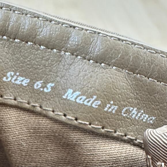 Dolce Vita Celida Lace Up Lug Sole Chunky Heeled Hiking Boot Size 6.5 - Picture 9 of 9